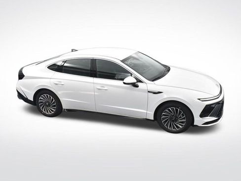 Used 2025 Hyundai Sonata SEL FWD image 27
