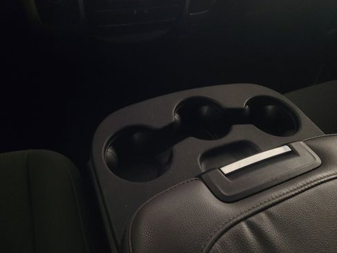 Used 2017 RAM 1500 Classic SLT image 26