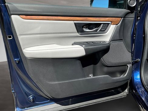 Used 2020 Honda CR-V EX-L image 16