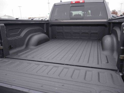 Used 2019 RAM 1500 Big Horn image 10