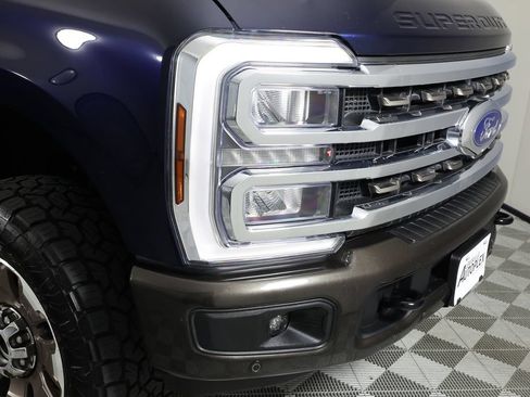 Used 2024 Ford F250 King Ranch w/ FX4 Off-Road Package AWD/4WD image 44