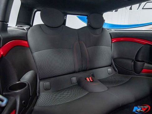 Used 2013 MINI Cooper Clubman John Cooper Works image 19