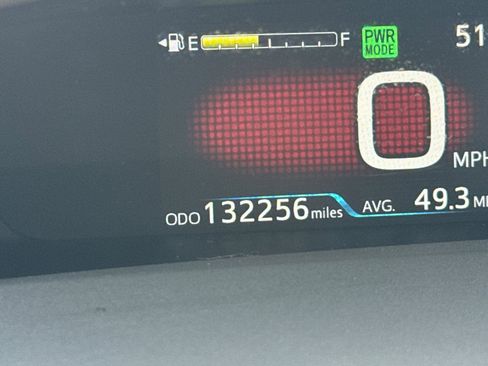 Used 2016 Toyota Prius Four w/ Advanced Technology Package image 24