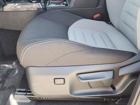 Used 2025 Toyota 4Runner TRD Off-Road image 30