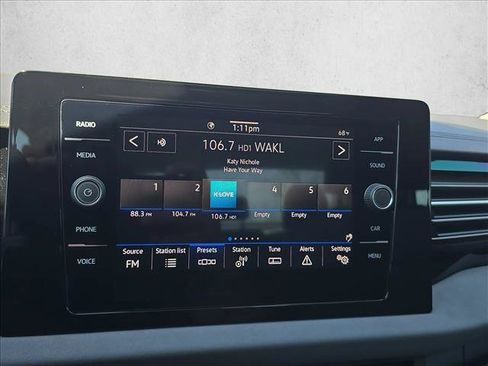 New 2026 Volkswagen Jetta SE FWD image 14