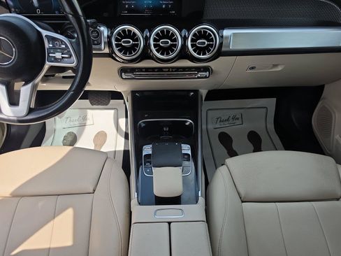 Used 2020 Mercedes-Benz GLB 250 image 11