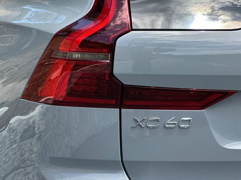 New 2026 Volvo XC60 B5 Core AWD/4WD image 23