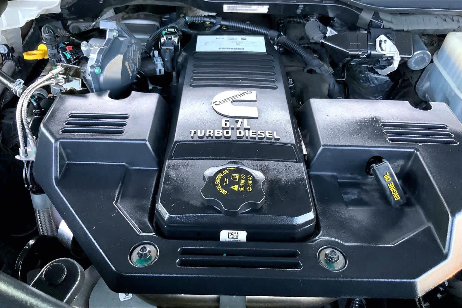 Used 2022 RAM 3500 Laramie w/ Night Edition AWD/4WD image 32