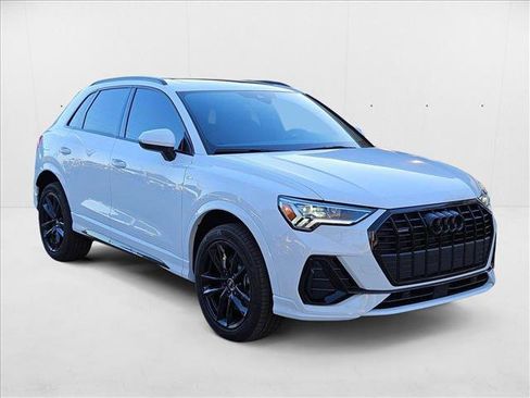 New 2025 Audi Q3 2.0T Premium w/ Convenience Package image 6
