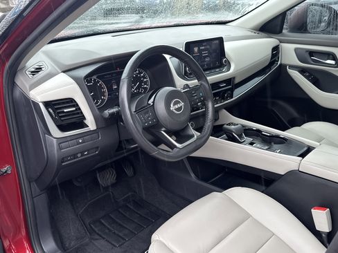 Used 2023 Nissan Rogue SL image 24