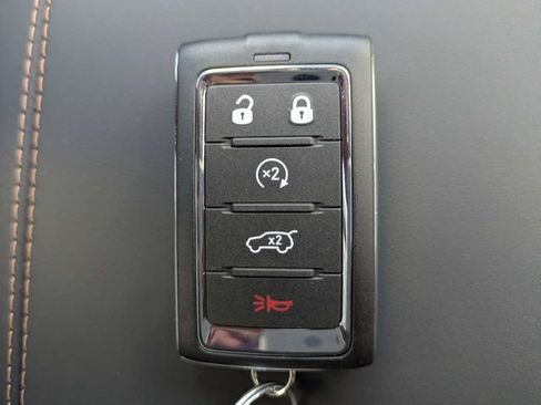 New 2026 Jeep Grand Cherokee L Summit w/ Advanced Protech Group IV AWD/4WD image 33