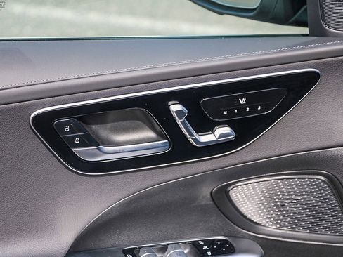 New 2026 Mercedes-Benz C 300 4MATIC Sedan image 19