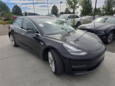 Used 2018 Tesla Model 3 Long Range AWD/4WD image 7