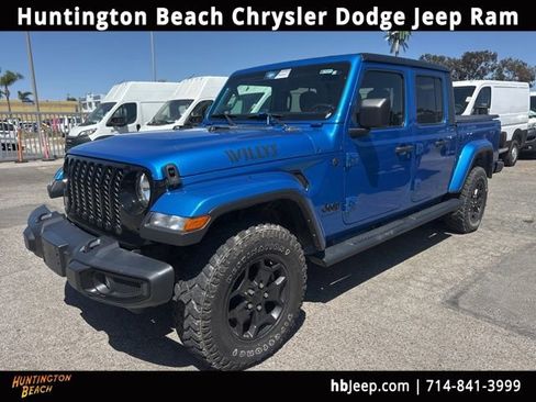 Used 2022 Jeep Gladiator Sport AWD/4WD image 1