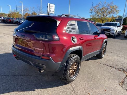 Used 2019 Jeep Cherokee Trailhawk w/ Cold Weather Group image 3