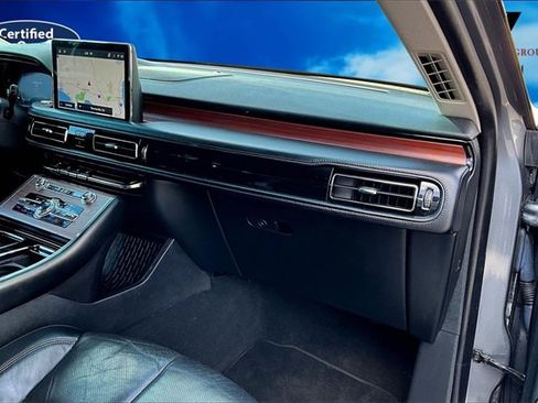 Used 2021 Lincoln Aviator Reserve w/ Equipment Group 208A image 17