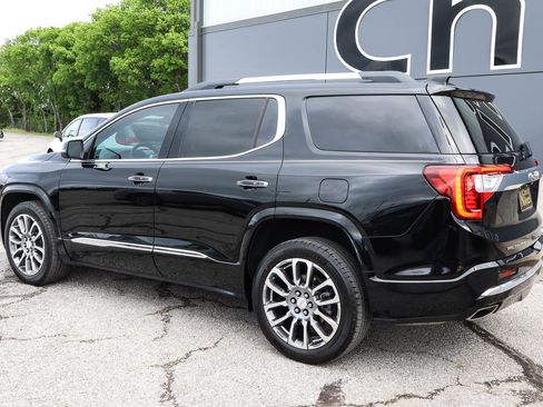 Used 2023 GMC Acadia Denali w/ Denali Ultimate Package AWD/4WD image 6