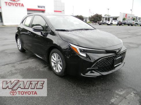 New 2026 Toyota Corolla SE FWD image 1