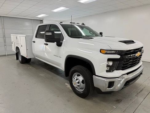 New 2026 Chevrolet Silverado 3500 W/T w/ WT Convenience Package image 3