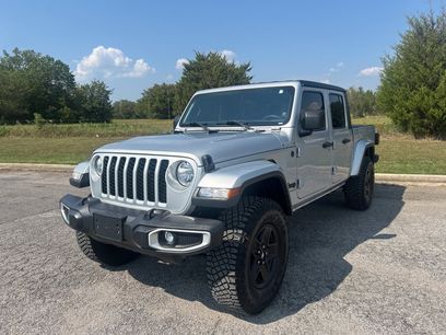 Used 2023 Jeep Gladiator Sport