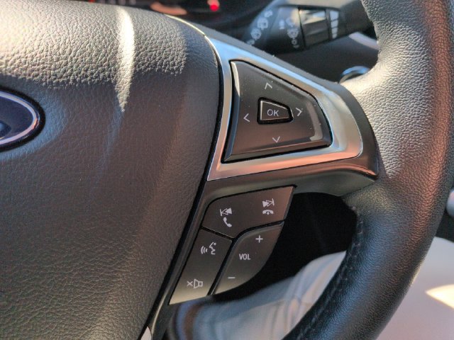 Certified 2024 Ford Edge Titanium AWD/4WD image 34