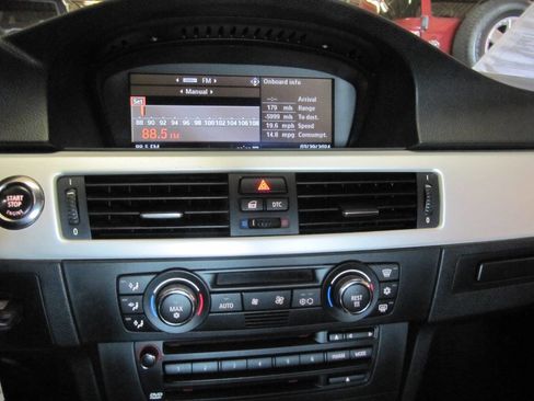Used 2008 BMW 335i Convertible w/ Premium Pkg RWD image 21