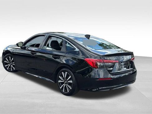 Used 2023 Honda Civic EX image 5
