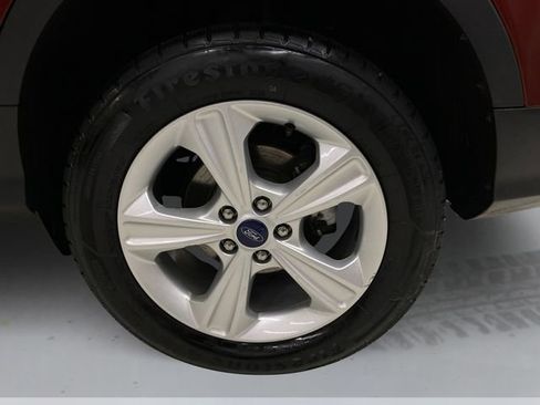 Used 2014 Ford Escape SE image 17