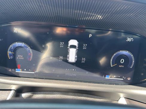 Used 2022 Jeep Wagoneer Series I w/ Premium Group I image 12