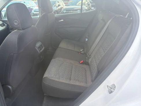 Used 2024 Chevrolet Equinox LT AWD/4WD image 30