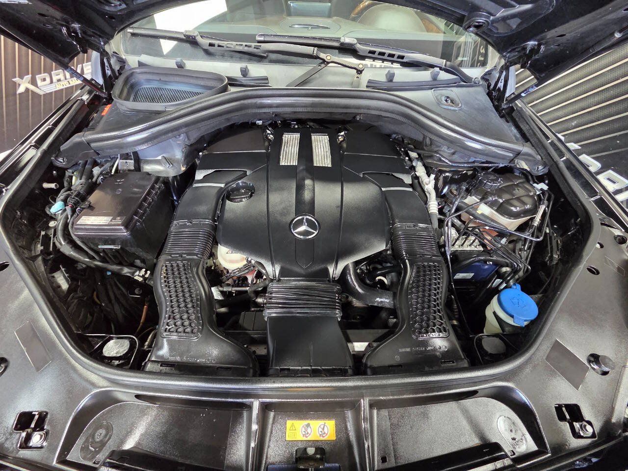 Used 2017 Mercedes-Benz GLS 450 4MATIC w/ Premium Package image 33