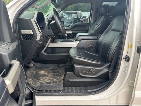 Used 2017 Ford F250 Lariat w/ Chrome Package AWD/4WD image 13