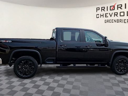 Used 2024 Chevrolet Silverado 2500 LT w/ All Star Edition AWD/4WD image 9