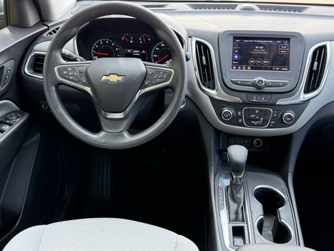 Used 2024 Chevrolet Equinox LS FWD image 6
