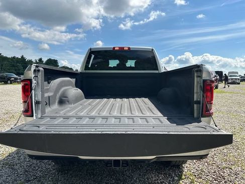 Certified 2026 RAM 2500 Big Horn AWD/4WD image 16