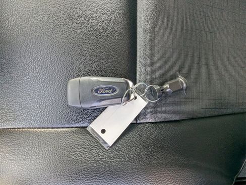 Used 2024 Ford Transit 250 148 Medium Roof Extended AWD image 28