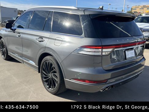 Used 2021 Lincoln Aviator Reserve w/ Equipment Group 208A image 3