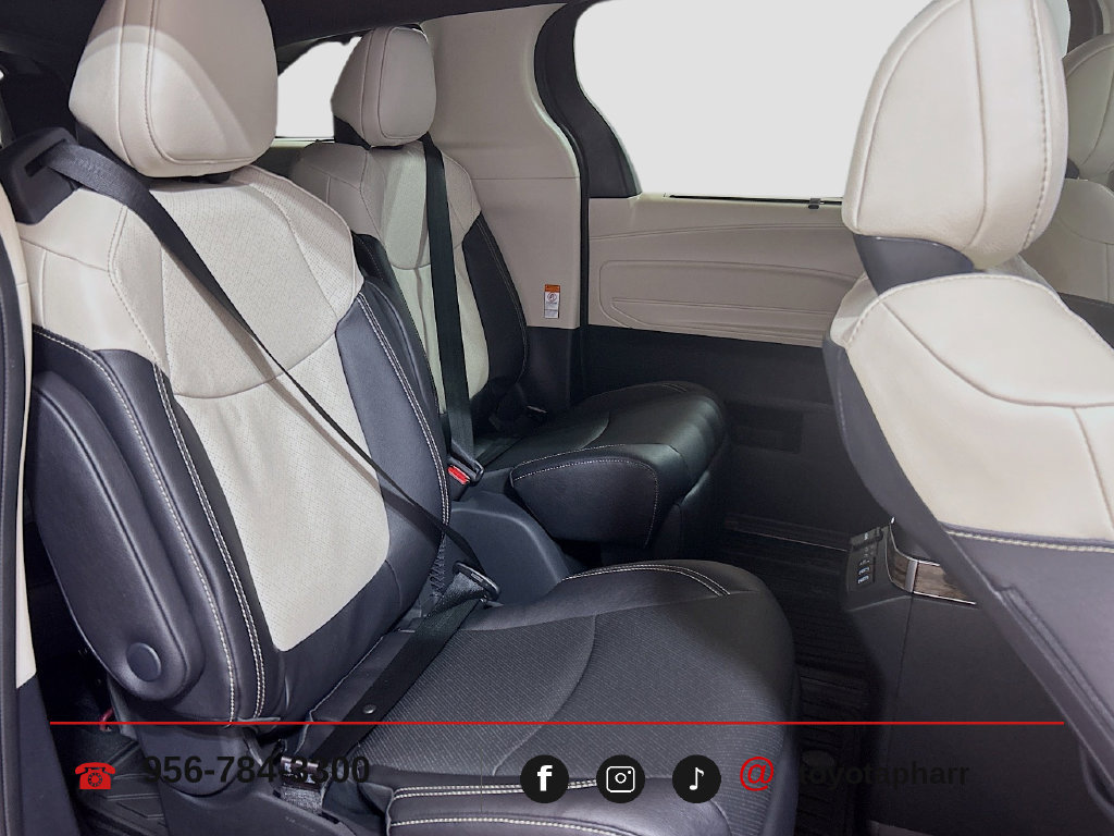 New 2026 Toyota Sienna Platinum AWD/4WD image 28