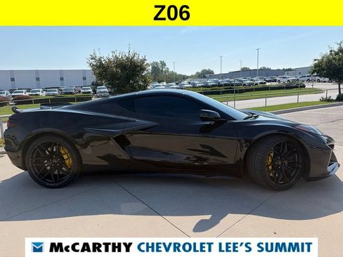 Used 2025 Chevrolet Corvette Z06 RWD image 15
