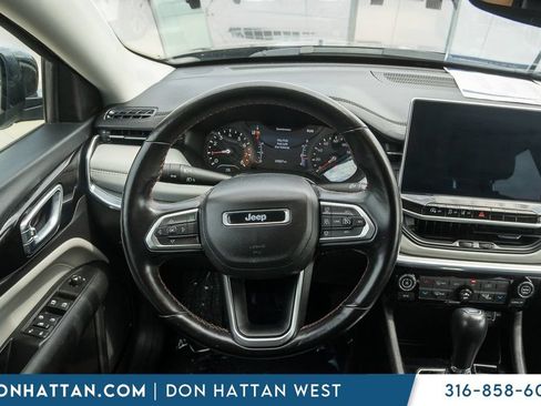Used 2022 Jeep Compass Limited AWD/4WD image 5