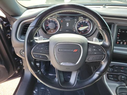 Used 2022 Dodge Challenger GT RWD image 23