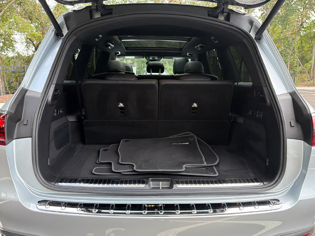 Used 2026 Mercedes-Benz GLS 450 4MATIC image 18