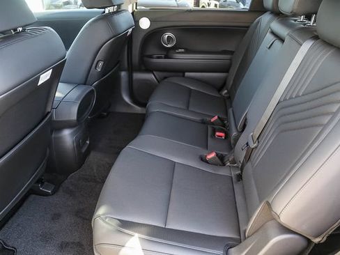 New 2026 Hyundai Palisade SEL Premium w/ Tow & Go Package FWD image 22