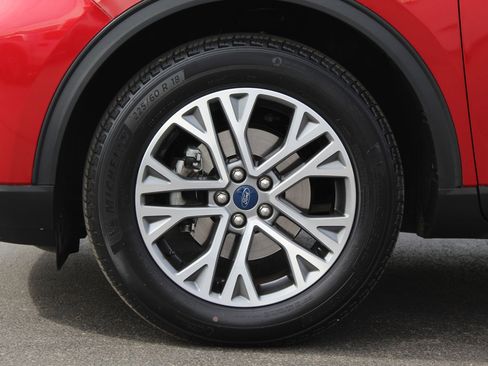 Used 2022 Ford Escape SEL image 24