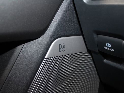 New 2025 Ford F250 Lariat w/ Lariat Ultimate Package image 40