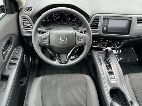 Used 2022 Honda HR-V EX image 14