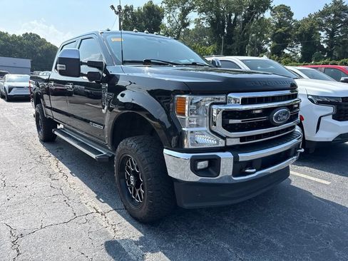 Used 2022 Ford F250 Lariat w/ Lariat Ultimate Package AWD/4WD image 2