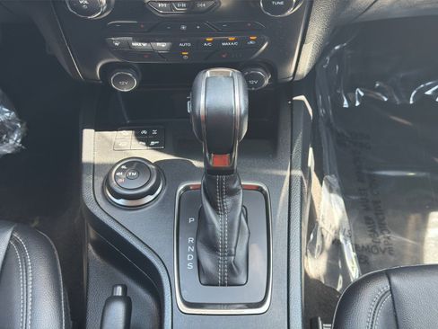Used 2021 Ford Ranger Lariat w/ Equipment Group 501A High AWD/4WD image 35