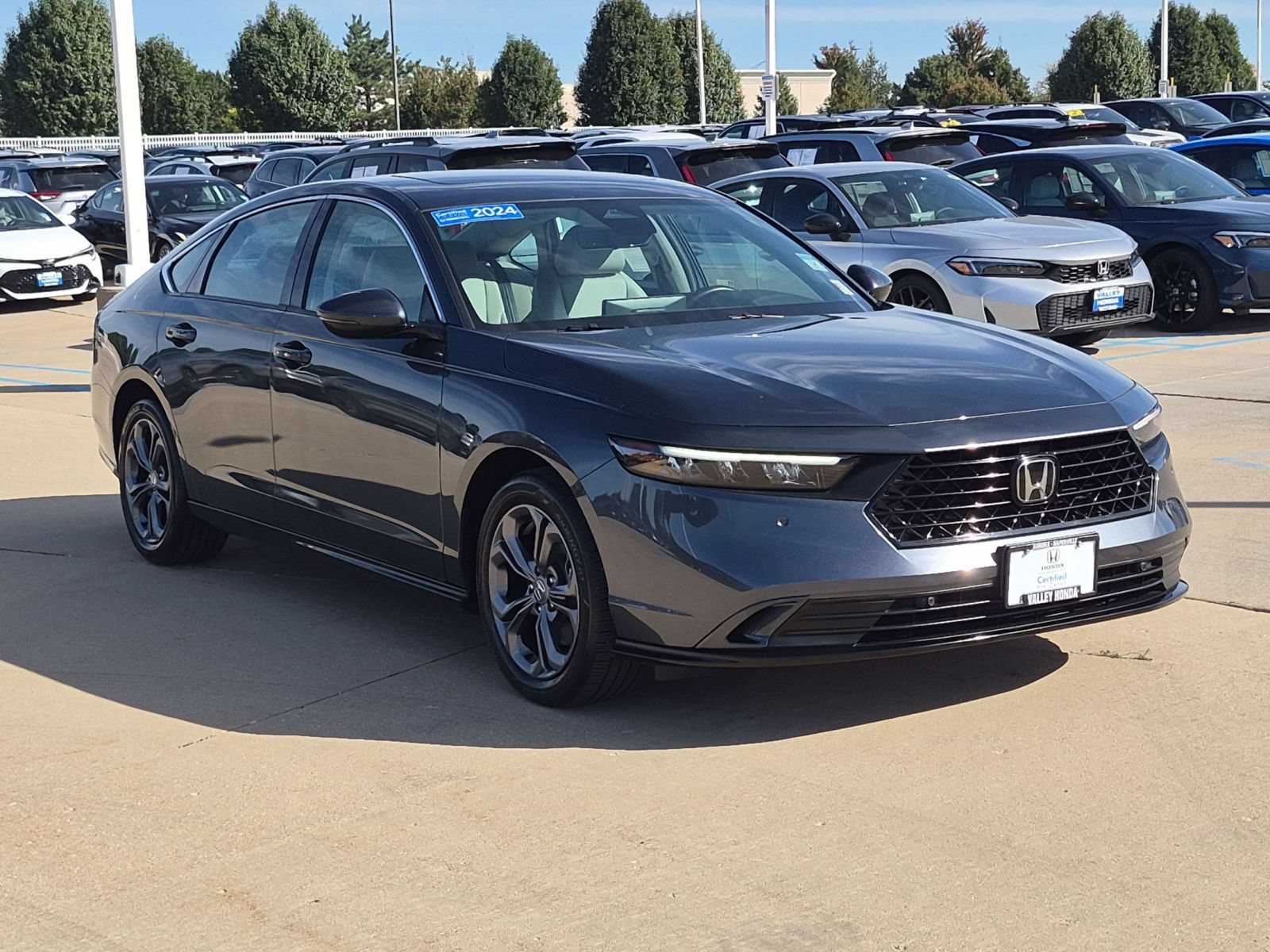 Certified 2024 Honda Accord EX-L image 4