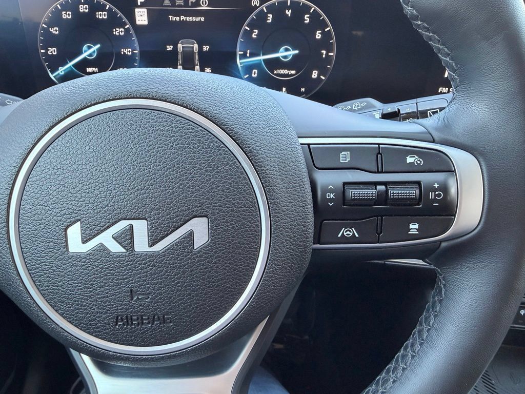 Used 2024 Kia Sportage SX FWD image 19